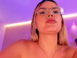 RossiRivers  live sex cam
