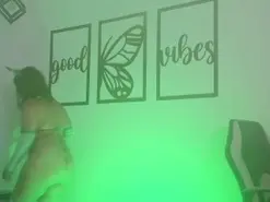 Nicoleemillerr  live sex cam