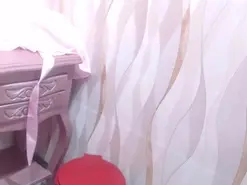 EmilyAsh  live sex cam