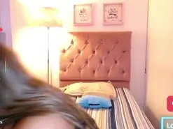 Nahom1_  live sex cam