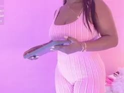 LoveQueen2  live sex cam