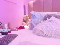 LoveQueen2  live sex cam