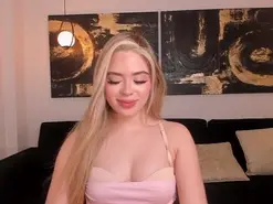 JuanitaClay  live sex cam