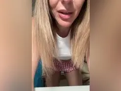 Nenarebelde69  live sex cam