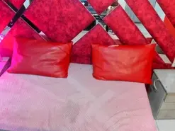 HornyRouse  live sex cam