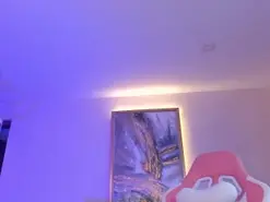 MaddyOwens  live sex cam