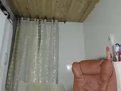 Chica_hot5  live sex cam