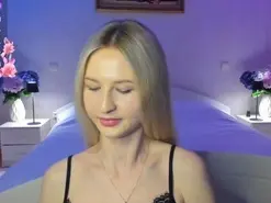 JulieBlaze  live sex cam