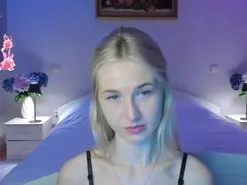 JulieBlaze  live sex cam