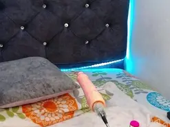 Lunaxx21  live sex cam