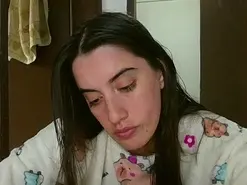 Halsey  live sex cam