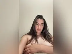 Halsey  live sex cam