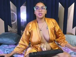LunaRoosee  live sex cam