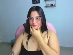 Atenea_love  live sex cam