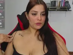Atenea_love  live sex cam