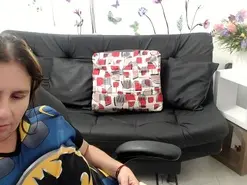 Selene_mom  live sex cam