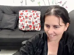Selene_mom  live sex cam