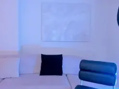 TaraLawrence  live sex cam