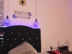 Hadid_honey  live sex cam