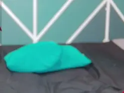 Melany_blair  live sex cam