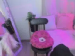 Annewayne  live sex cam