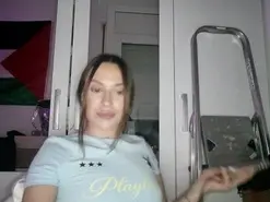 Bbygucci_7  live sex cam