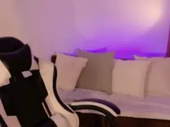 ChloeMoreti  live sex cam
