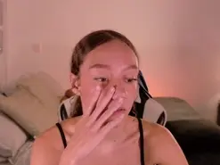 ChloeMoreti  live sex cam