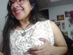 Malishka  live sex cam