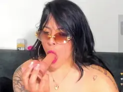 La_saris  live sex cam