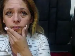 Samaraoneilfon  live sex cam