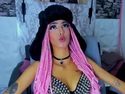 Queen_cuarxoo  live sex cam
