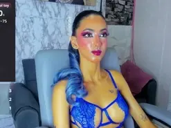 Queen_cuarxoo  live sex cam