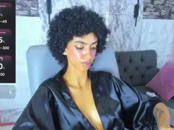 Queen_cuarxoo  live sex cam