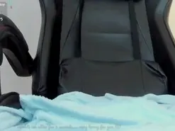 Lucy_blue28  live sex cam