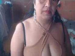 Meganny2023  live sex cam