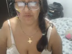 Meganny2023  live sex cam