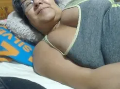 Meganny2023  live sex cam