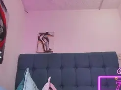Naniis_wish  live sex cam