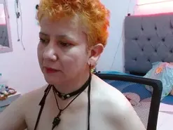 Gabbie_carter  live sex cam