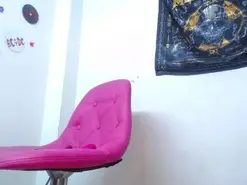 Pinky_violeta  live sex cam