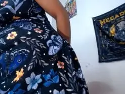Pinky_violeta  live sex cam