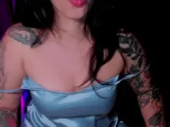 Lunaenvenus  live sex cam