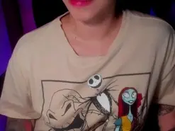 Lunaenvenus  live sex cam