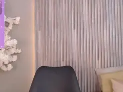 Calypso_21  live sex cam