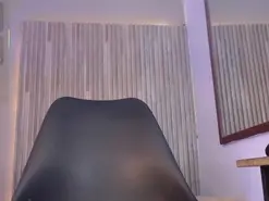 Calypso_21  live sex cam