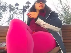 AnnBigLabia25  live sex cam