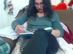 AnnBigLabia25  live sex cam
