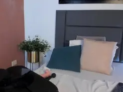 AnnieBlue  live sex cam