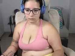 Moon_woman  live sex cam